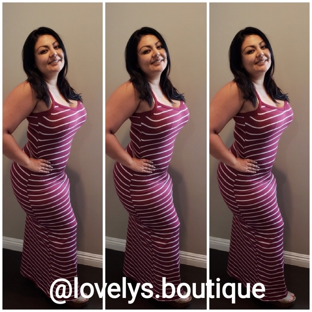 SALE $10 Burgundy striped maxi dress